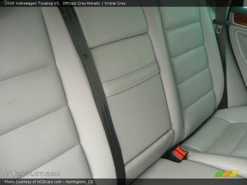 Offroad Grey Metallic / Kristal Grey 2006 Volkswagen Touareg V6