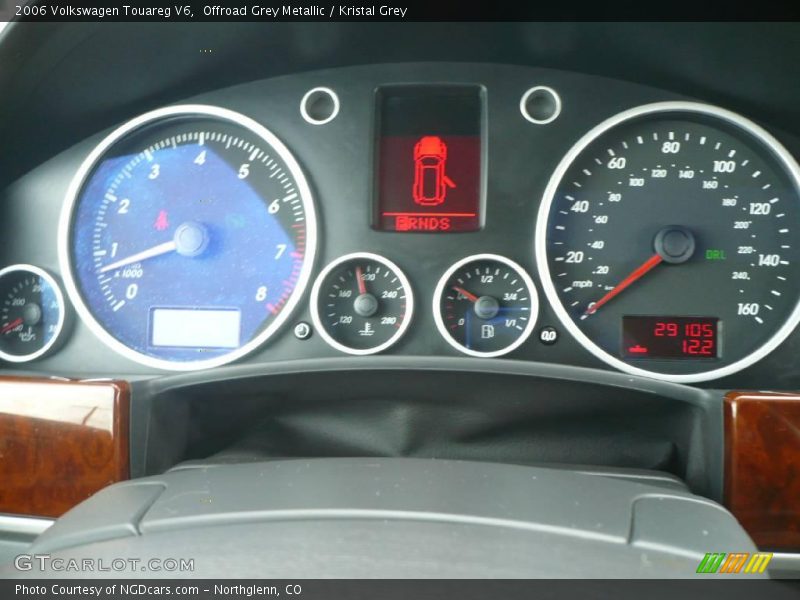 Offroad Grey Metallic / Kristal Grey 2006 Volkswagen Touareg V6