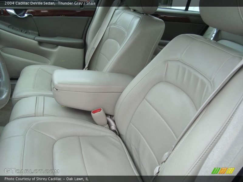 Thunder Gray / Shale 2004 Cadillac DeVille Sedan