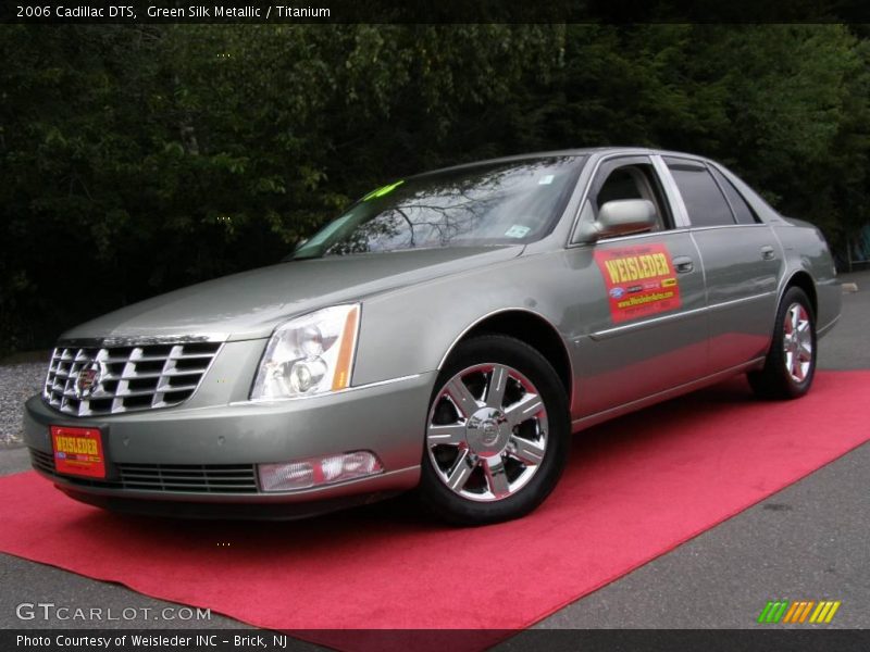 Green Silk Metallic / Titanium 2006 Cadillac DTS