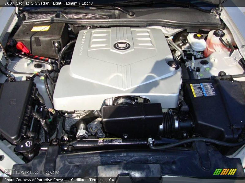 Light Platinum / Ebony 2007 Cadillac CTS Sedan