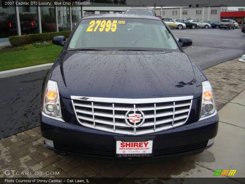 Blue Chip / Titanium 2007 Cadillac DTS Luxury