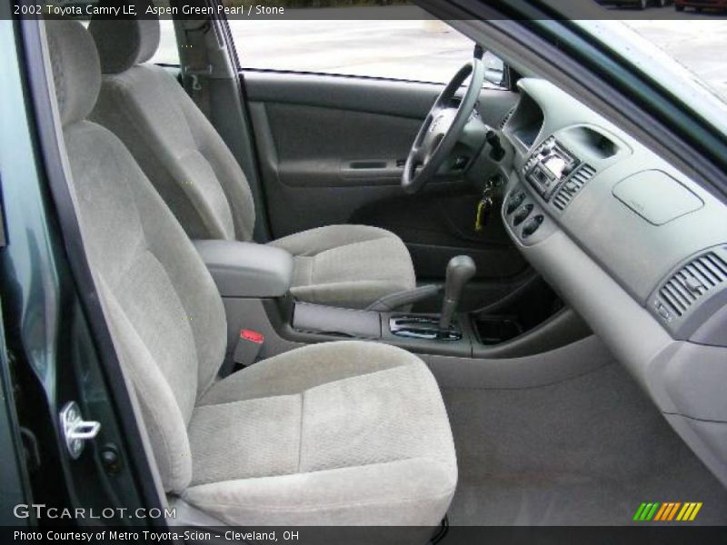 Aspen Green Pearl / Stone 2002 Toyota Camry LE
