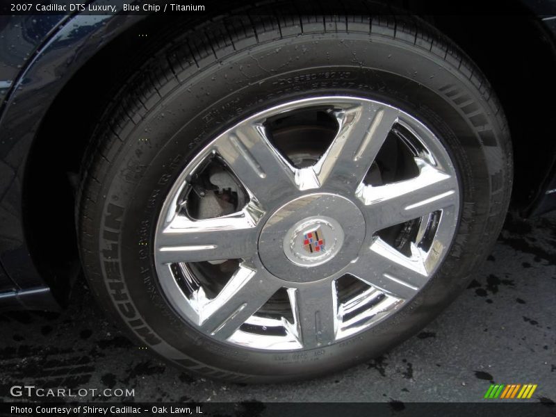 Blue Chip / Titanium 2007 Cadillac DTS Luxury