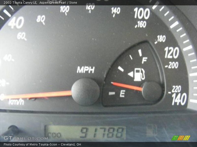 Aspen Green Pearl / Stone 2002 Toyota Camry LE