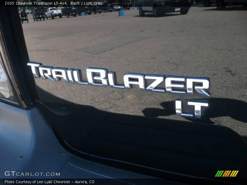Black / Light Gray 2005 Chevrolet TrailBlazer LT 4x4