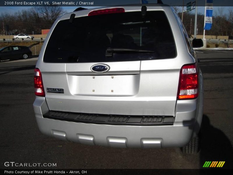 Silver Metallic / Charcoal 2008 Ford Escape XLT V6