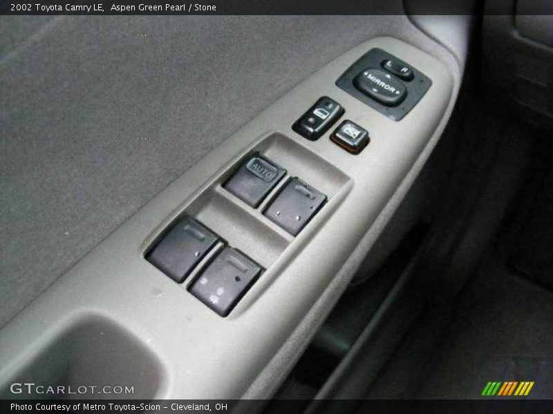 Aspen Green Pearl / Stone 2002 Toyota Camry LE