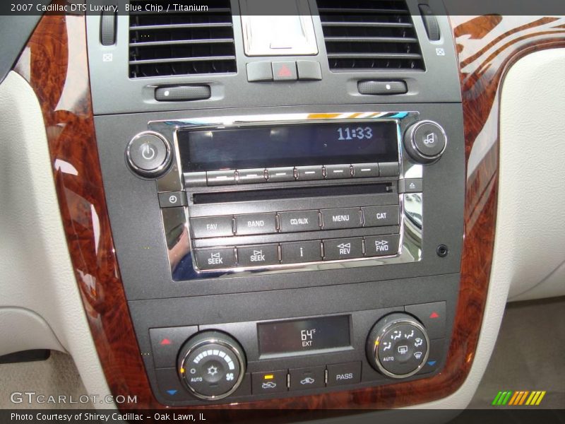 Blue Chip / Titanium 2007 Cadillac DTS Luxury