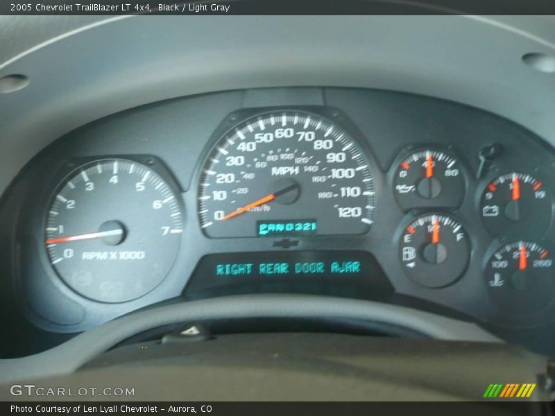 Black / Light Gray 2005 Chevrolet TrailBlazer LT 4x4
