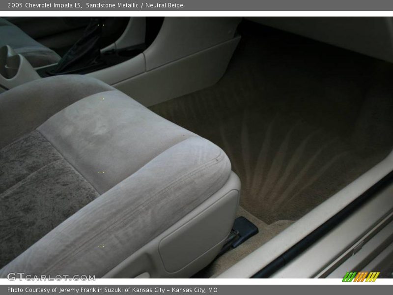 Sandstone Metallic / Neutral Beige 2005 Chevrolet Impala LS