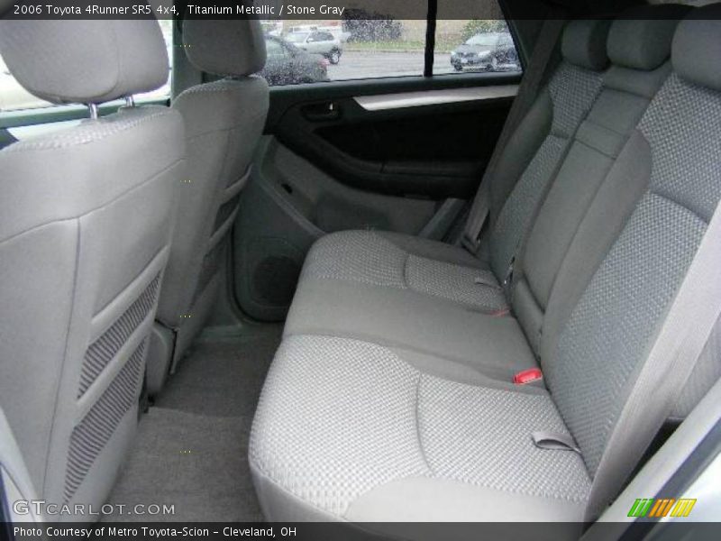 Titanium Metallic / Stone Gray 2006 Toyota 4Runner SR5 4x4