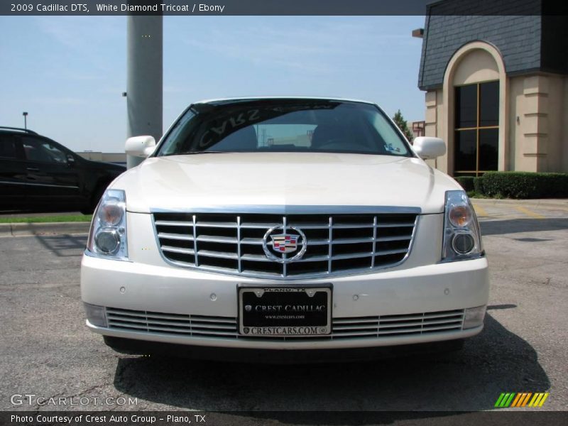 White Diamond Tricoat / Ebony 2009 Cadillac DTS