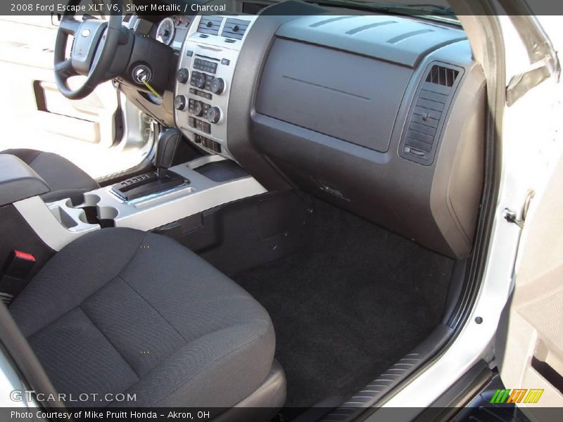Silver Metallic / Charcoal 2008 Ford Escape XLT V6