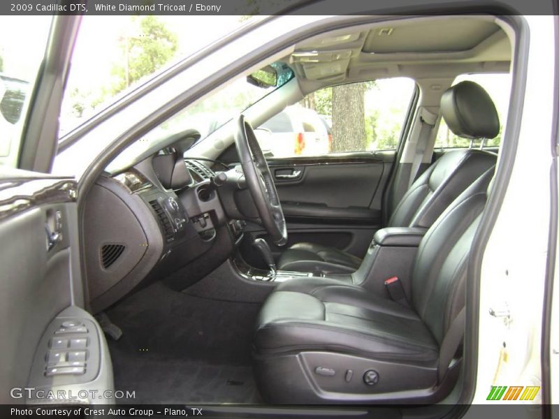 White Diamond Tricoat / Ebony 2009 Cadillac DTS