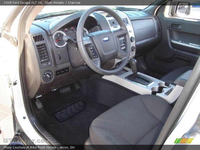 Silver Metallic / Charcoal 2008 Ford Escape XLT V6
