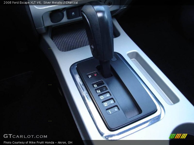Silver Metallic / Charcoal 2008 Ford Escape XLT V6