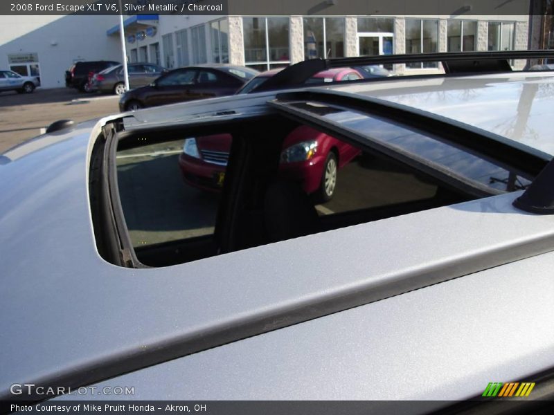 Silver Metallic / Charcoal 2008 Ford Escape XLT V6