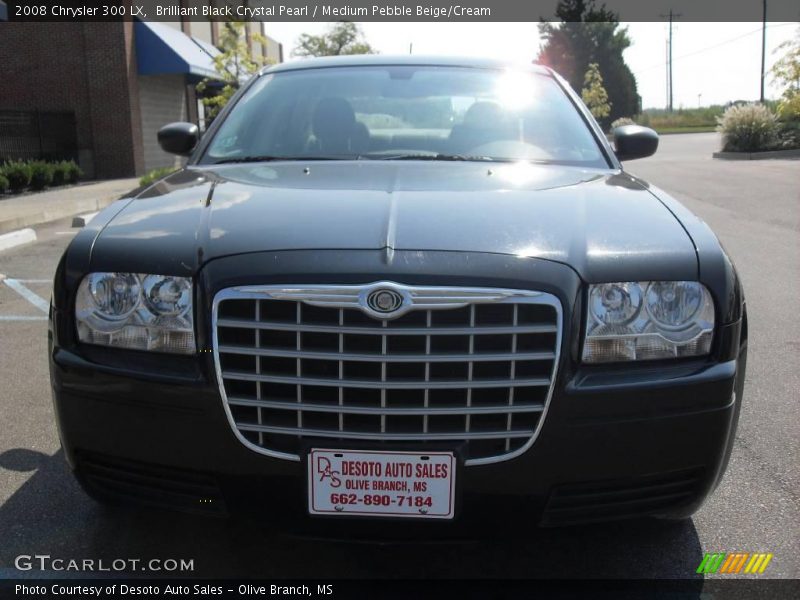 Brilliant Black Crystal Pearl / Medium Pebble Beige/Cream 2008 Chrysler 300 LX