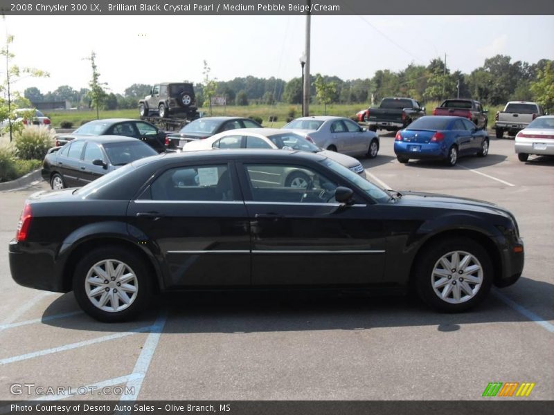 Brilliant Black Crystal Pearl / Medium Pebble Beige/Cream 2008 Chrysler 300 LX