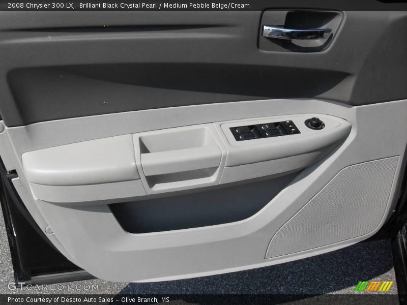 Brilliant Black Crystal Pearl / Medium Pebble Beige/Cream 2008 Chrysler 300 LX