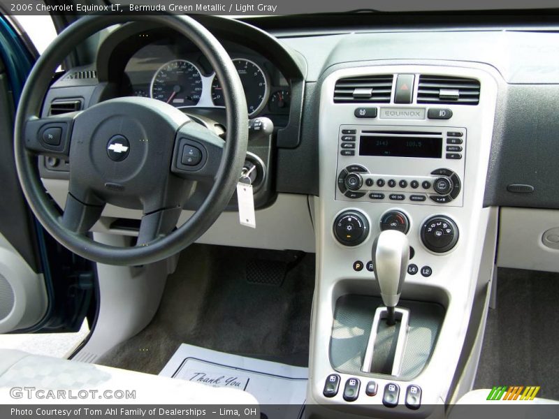 Bermuda Green Metallic / Light Gray 2006 Chevrolet Equinox LT