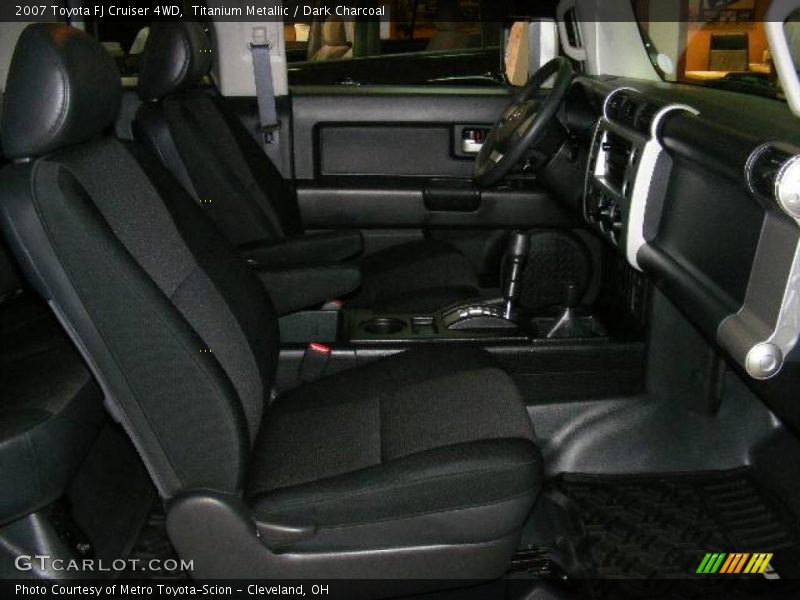 Titanium Metallic / Dark Charcoal 2007 Toyota FJ Cruiser 4WD