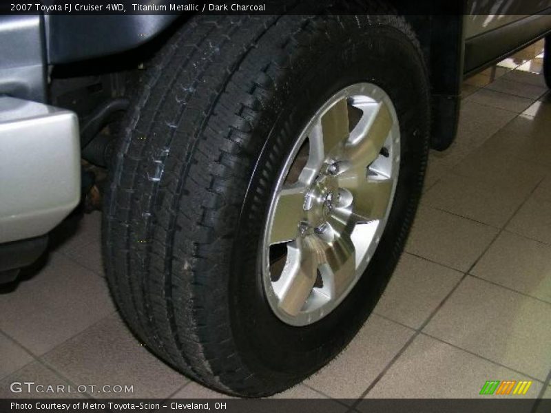Titanium Metallic / Dark Charcoal 2007 Toyota FJ Cruiser 4WD