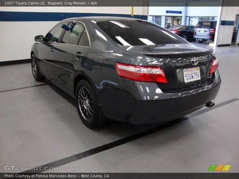 Magnetic Gray Metallic / Ash 2007 Toyota Camry LE