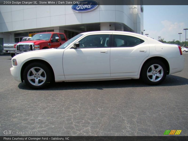 Stone White / Dark Slate Gray 2009 Dodge Charger SE