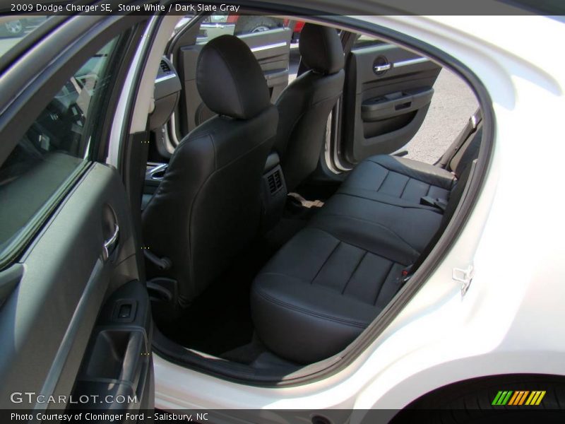 Stone White / Dark Slate Gray 2009 Dodge Charger SE