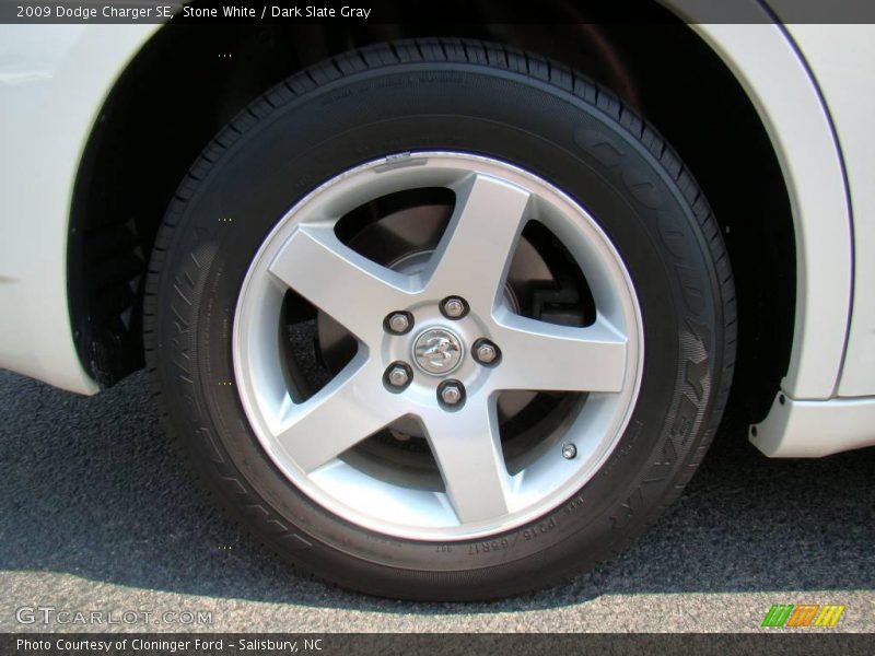 Stone White / Dark Slate Gray 2009 Dodge Charger SE