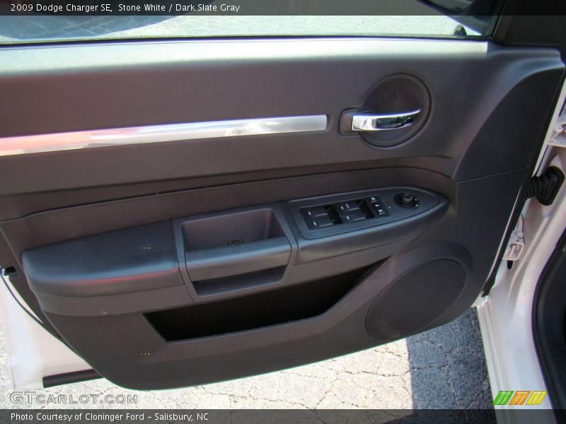 Stone White / Dark Slate Gray 2009 Dodge Charger SE