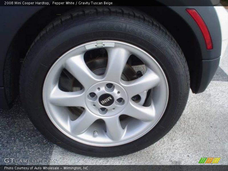 Pepper White / Gravity Tuscan Beige 2008 Mini Cooper Hardtop