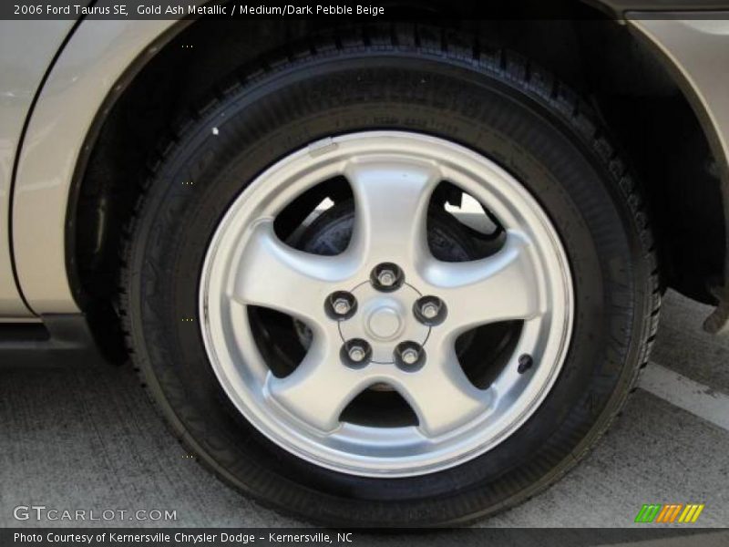 Gold Ash Metallic / Medium/Dark Pebble Beige 2006 Ford Taurus SE