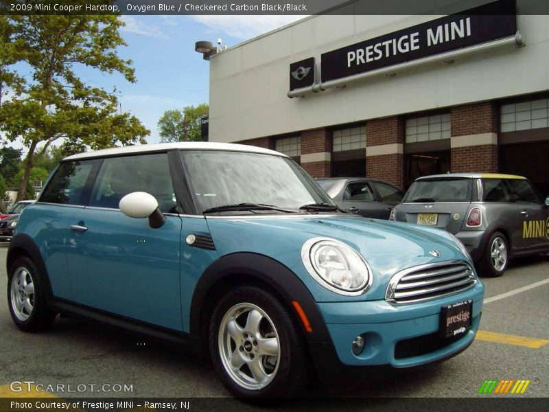 Oxygen Blue / Checkered Carbon Black/Black 2009 Mini Cooper Hardtop