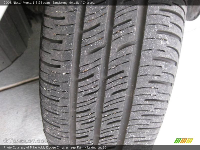 Sandstone Metallic / Charcoal 2008 Nissan Versa 1.8 S Sedan