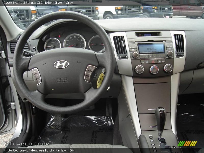 Bright Silver / Gray 2009 Hyundai Sonata GLS
