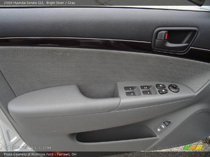 Bright Silver / Gray 2009 Hyundai Sonata GLS