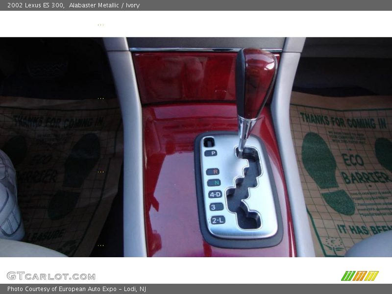 Alabaster Metallic / Ivory 2002 Lexus ES 300