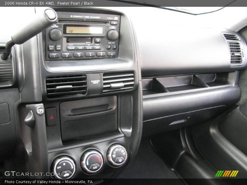 Pewter Pearl / Black 2006 Honda CR-V EX 4WD