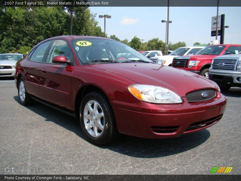 Merlot Metallic / Medium/Dark Flint 2007 Ford Taurus SEL