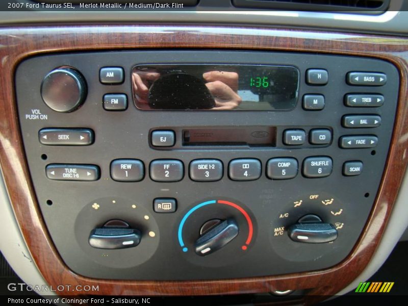 Merlot Metallic / Medium/Dark Flint 2007 Ford Taurus SEL