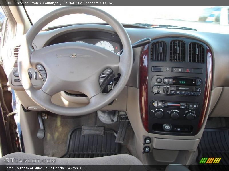 Patriot Blue Pearlcoat / Taupe 2002 Chrysler Town & Country eL