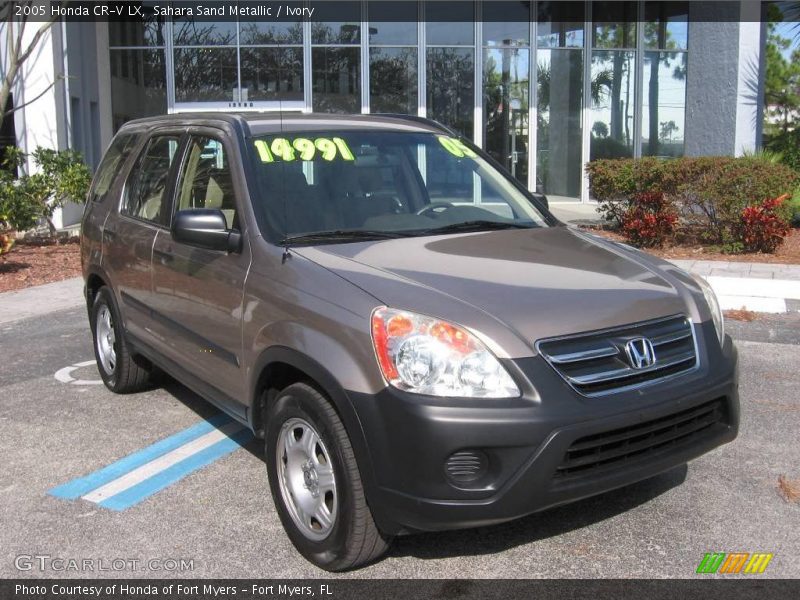 Sahara Sand Metallic / Ivory 2005 Honda CR-V LX