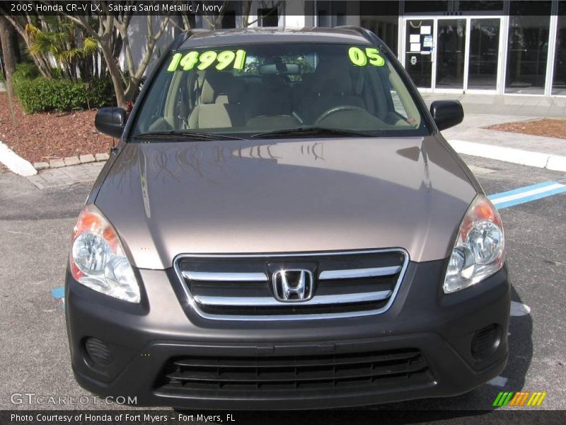 Sahara Sand Metallic / Ivory 2005 Honda CR-V LX