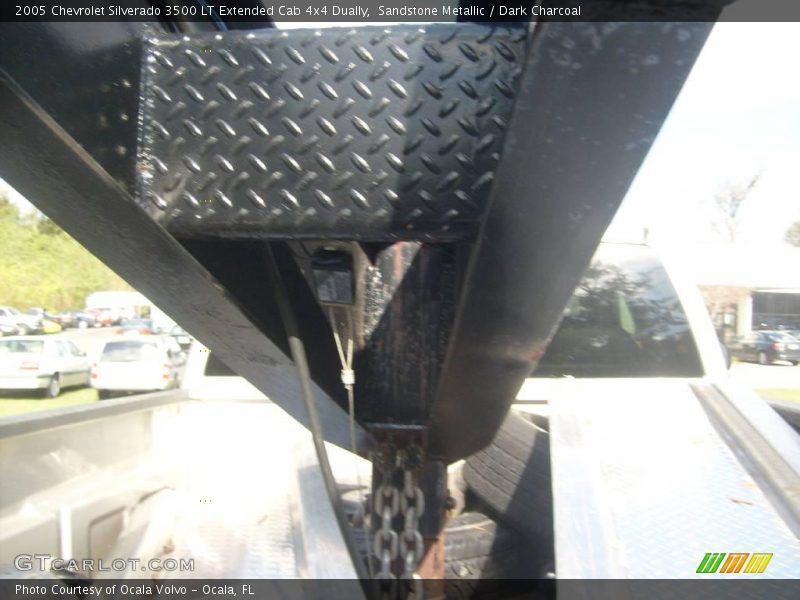 Sandstone Metallic / Dark Charcoal 2005 Chevrolet Silverado 3500 LT Extended Cab 4x4 Dually