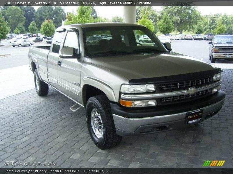Light Pewter Metallic / Graphite 2000 Chevrolet Silverado 2500 LS Extended Cab 4x4