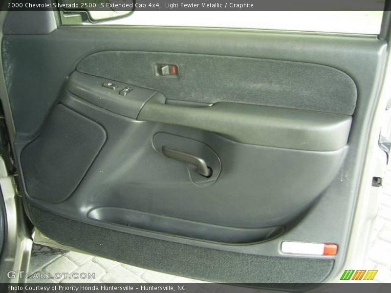 Light Pewter Metallic / Graphite 2000 Chevrolet Silverado 2500 LS Extended Cab 4x4