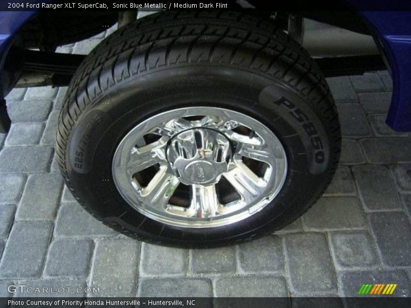 Sonic Blue Metallic / Medium Dark Flint 2004 Ford Ranger XLT SuperCab